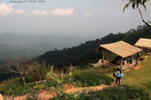 Mon Jam is a picturesque hilltop village in northern Thailand, close to Chiang Mai.
