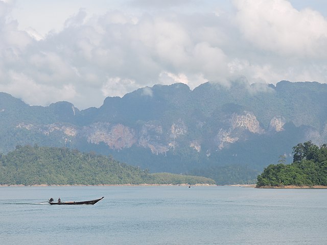 Cheow Lan Dam is a remarkable and scenic reservoir located in the Khao Sok National Park of southern Thailand.