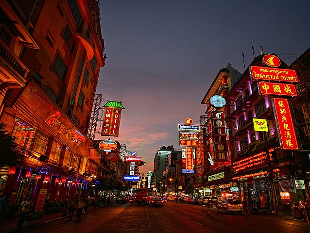 Yaowarat: Explore Bangkok's lively Chinatown. bustling market and the enticing aroma of street food floating in the air