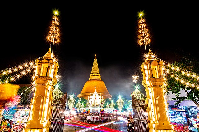 Immersive Celebration: Exploring the Unique Songkran Tradition in Nakhon Pathom Province